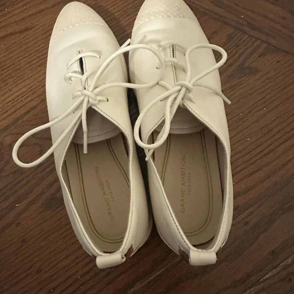 Cole Haan Grand Ambition Ivory Lace-Up Flats - Picture 4 of 5